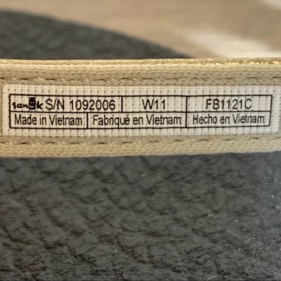 Sanuk Yoga Spree 4 Gold Metallic Flip Flop Sandal - Picture 8 of 9